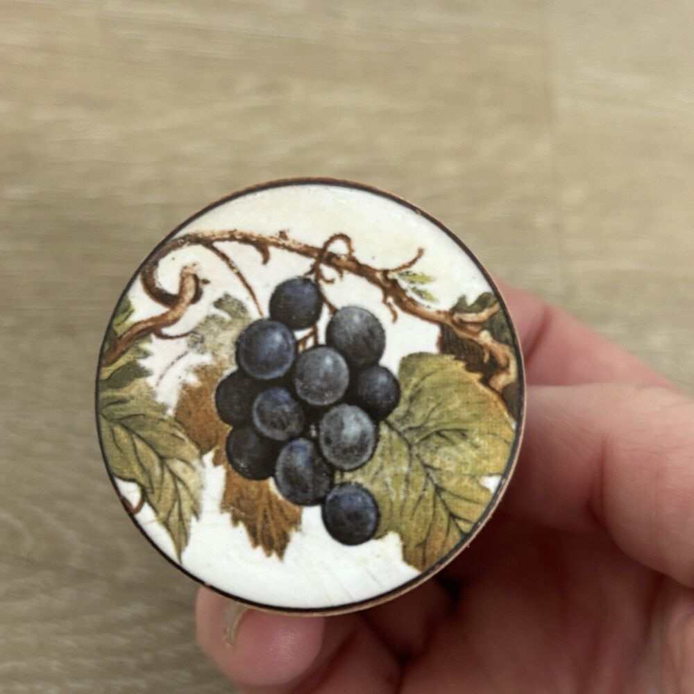 Vintage Ceramic Grape Wine Bottle Stopper Wood Cork Barware Vineyard Decor Gift